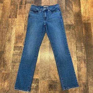 Levis 314 Shaping Straight Denim Jeans